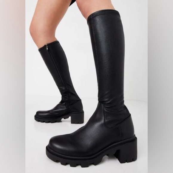 Steve Madden Aberdeen Boots - Picture 3 of 4